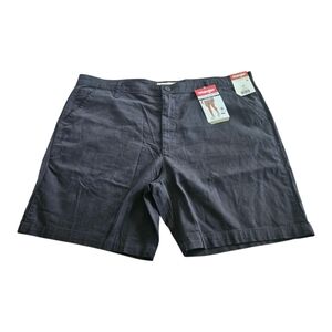 Wrangler Regular Fit Flat Front Black Shorts Size 40